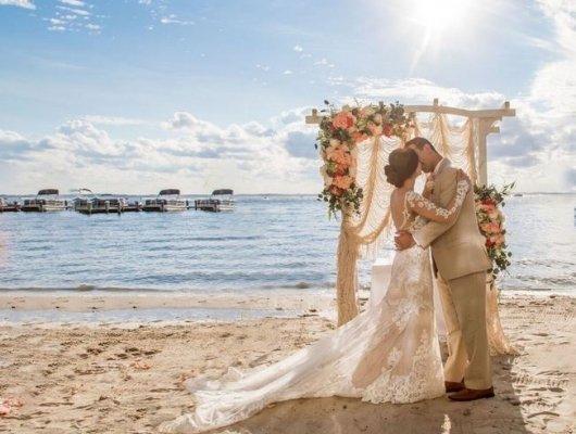 bride-and-groom_gallery_preview.jpg